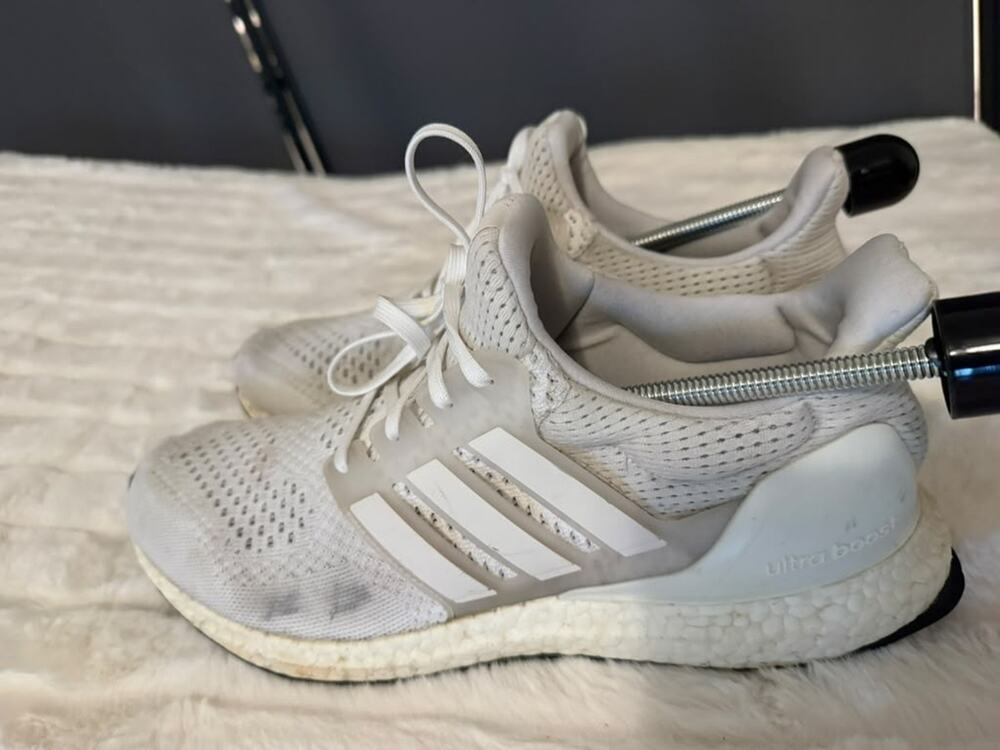 adidas Men's Shoes Size 11 Gray Pre-Owned Athletic Sneakers Running